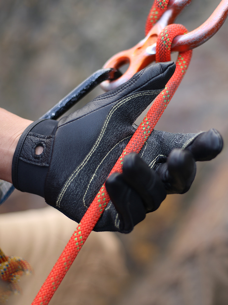 Rękawice ogrodowe oddziały zja – Outdoor Adventure Training recenzja i cena
